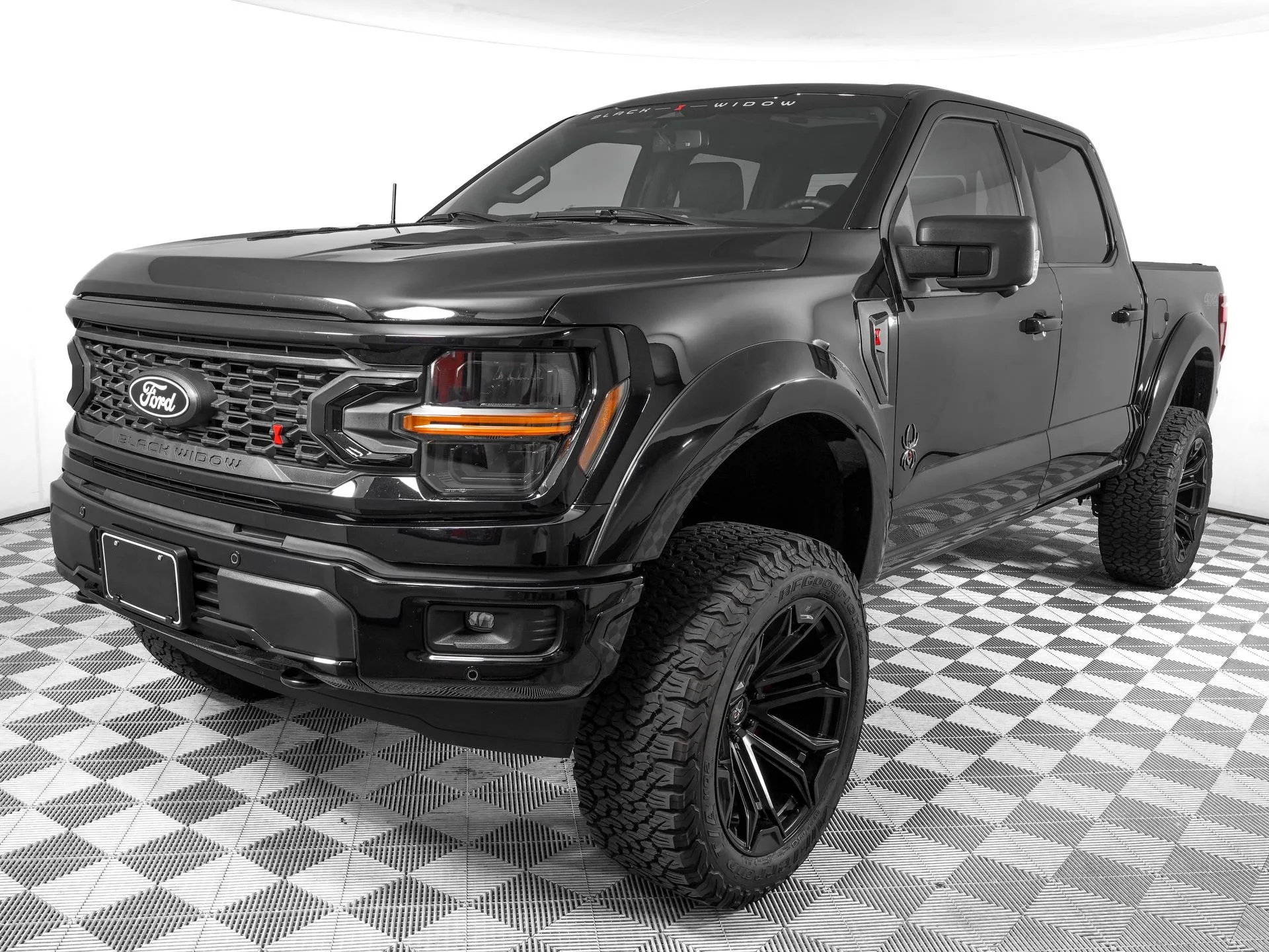 2024 Ford F-150 XLT — photo 1