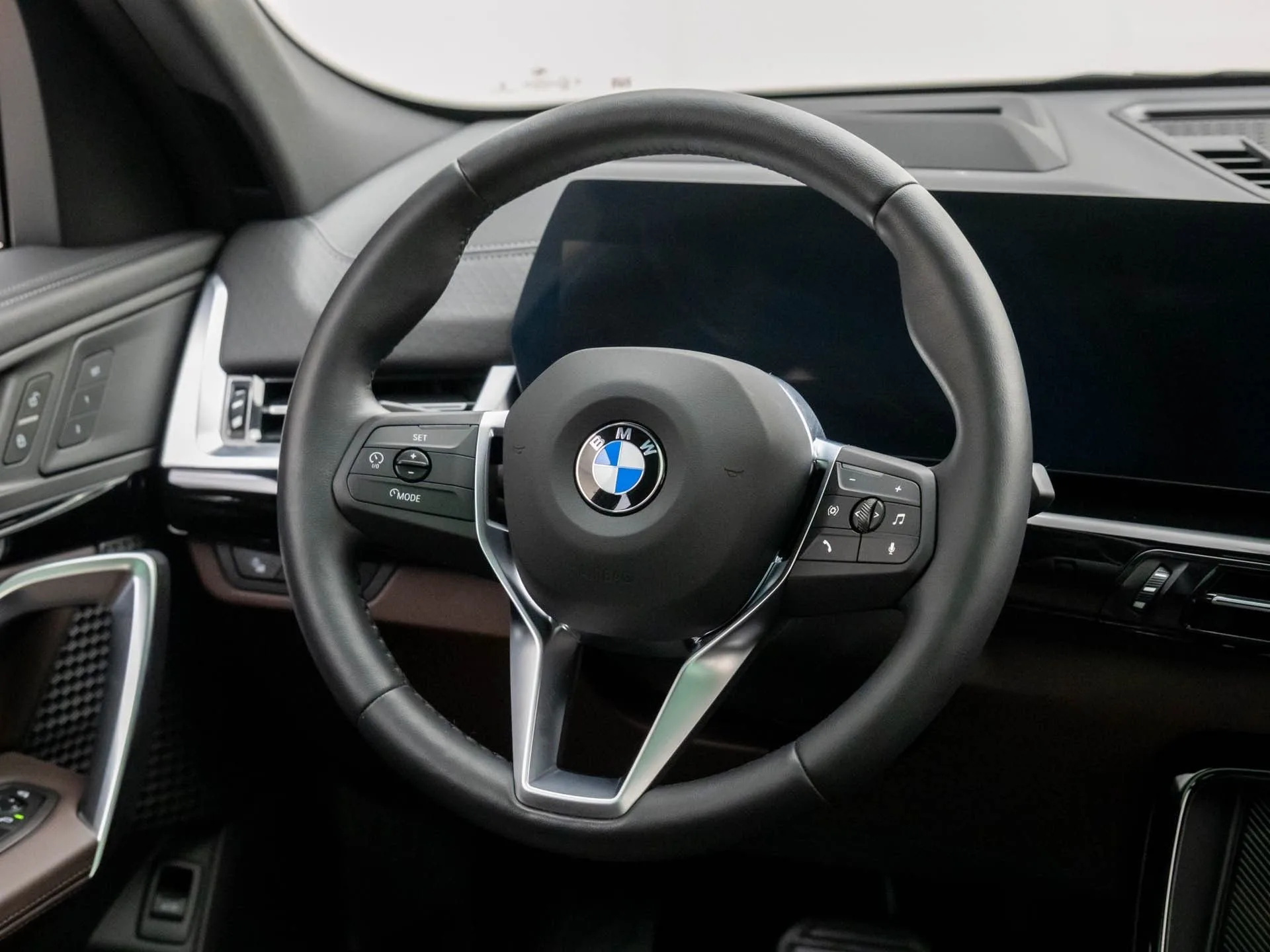 2025 BMW X2 xDrive28i — thumbnail 10