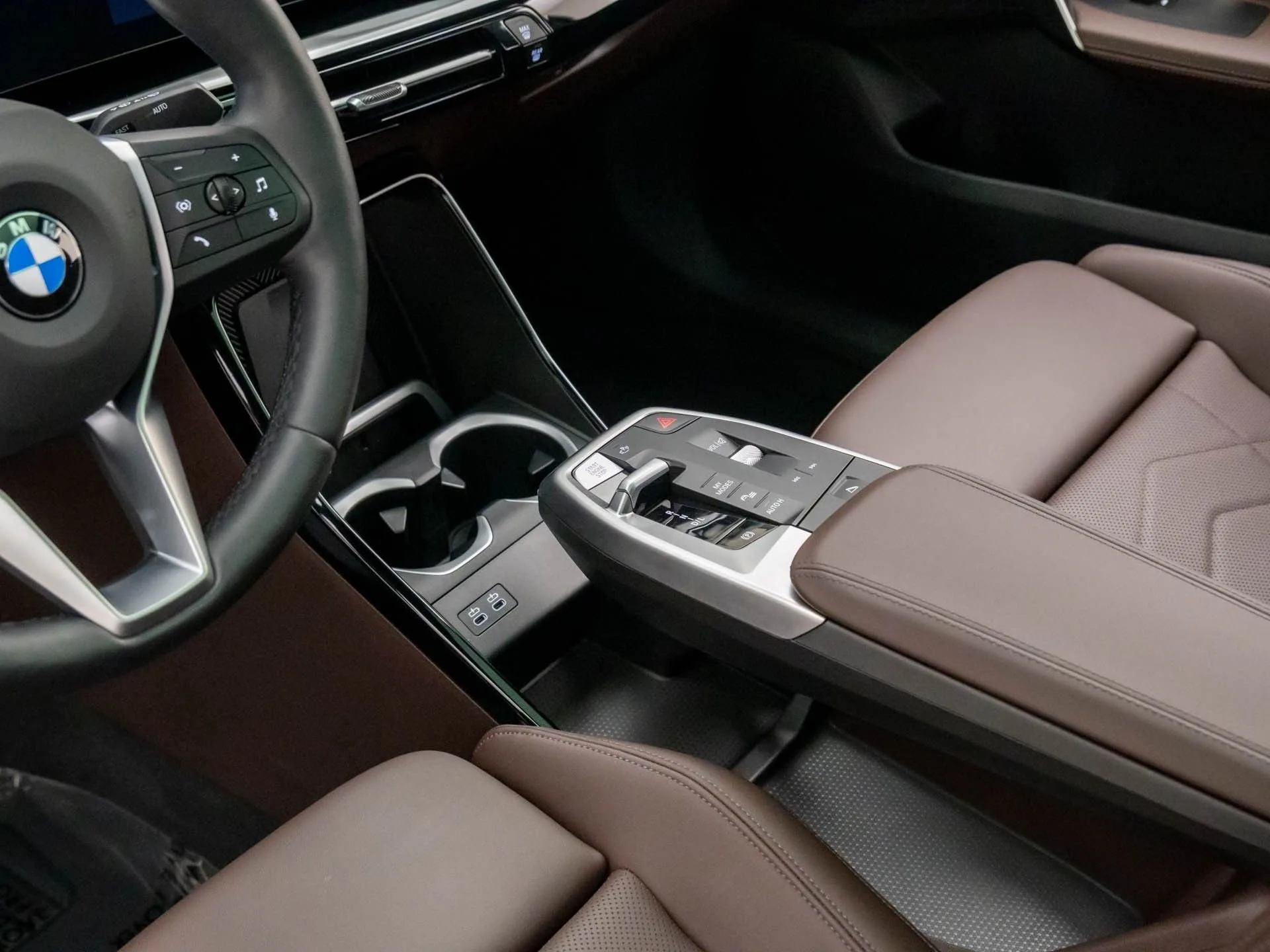2025 BMW X2 xDrive28i — thumbnail 11