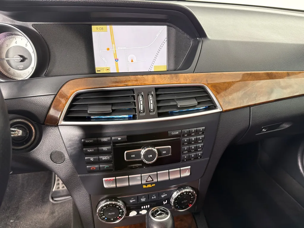 2012 Mercedes-Benz C-Class C250 — thumbnail 11