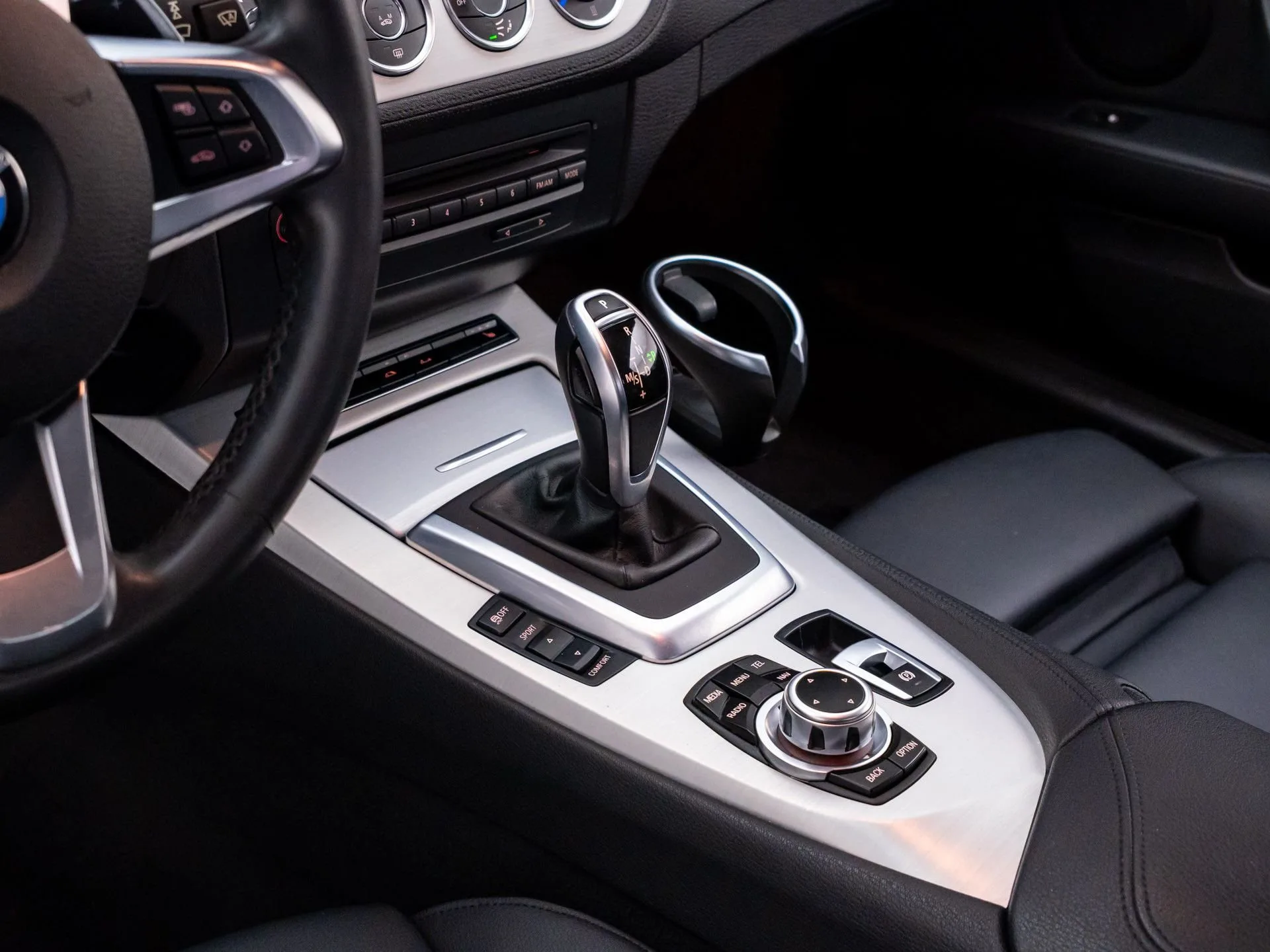 2016 BMW Z4  sDrive28i — thumbnail 9