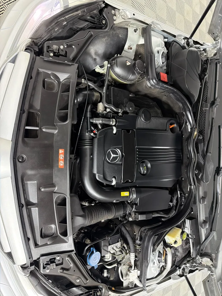 2012 Mercedes-Benz C-Class C250 — thumbnail 13
