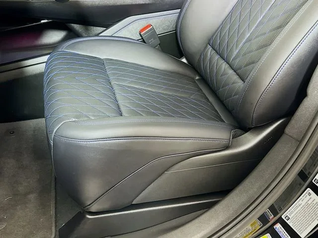 2025 Cadillac Escalade IQ Luxury 1 — thumbnail 19