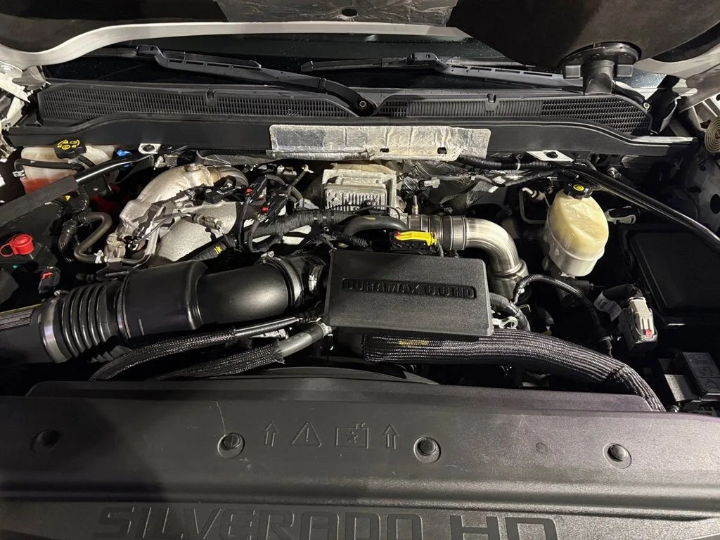 2018 Chevrolet Silverado 3500HD LTZ — thumbnail 20