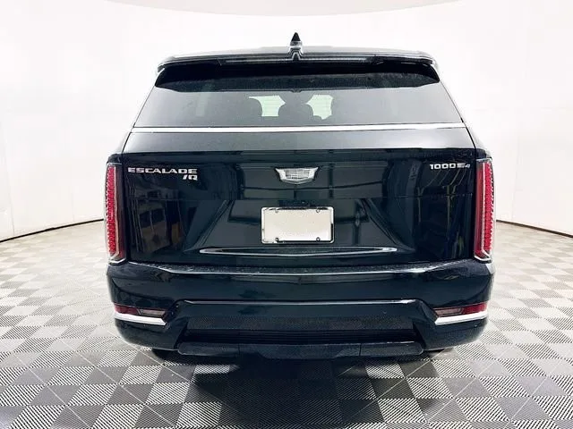 2025 Cadillac Escalade IQ Luxury 1 — thumbnail 5