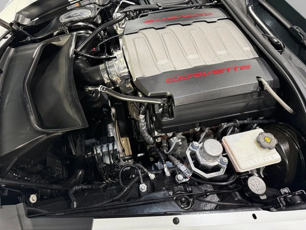 2016 Chevrolet Corvette Stingray Z51 — thumbnail 22
