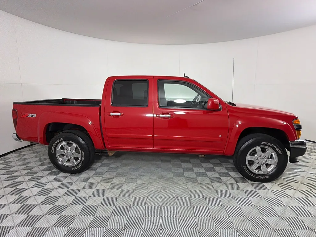 2009 Gmc Canyon — thumbnail 2