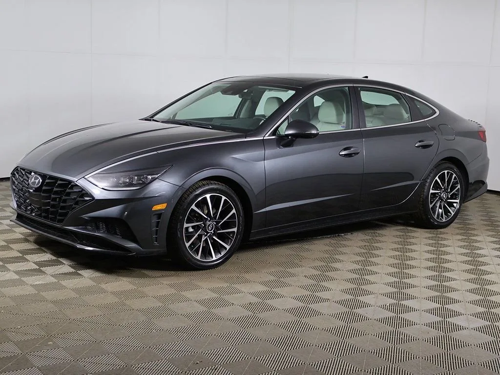 2023 HYUNDAI SONATA LIMITED FWD 4D SEDAN — thumbnail 4