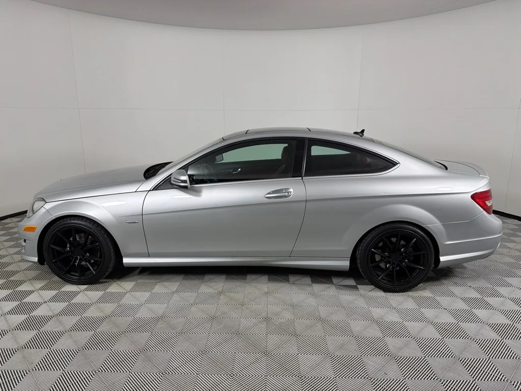 2012 Mercedes-Benz C-Class C250 — thumbnail 4