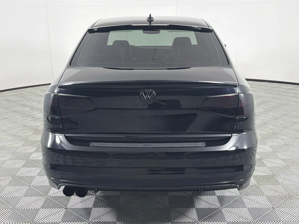 2017 Volkswagen Jetta GLI — thumbnail 2
