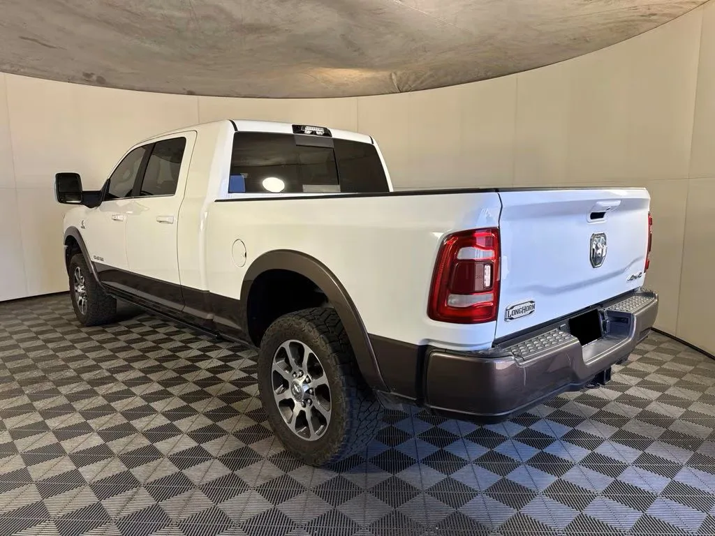 2024 Ram 3500 Longhorn — thumbnail 6