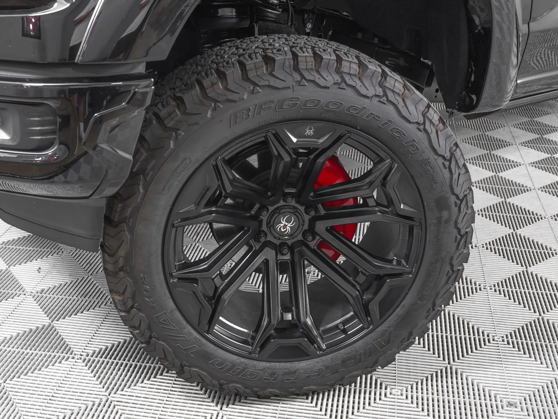 2024 Ford F-150 XLT — thumbnail 7