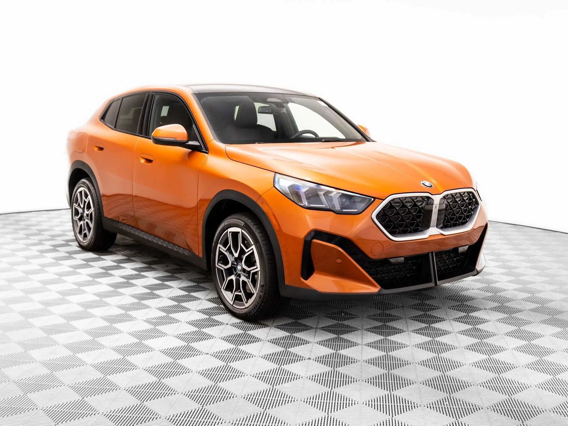 2025 BMW X2 xDrive28i — thumbnail 7