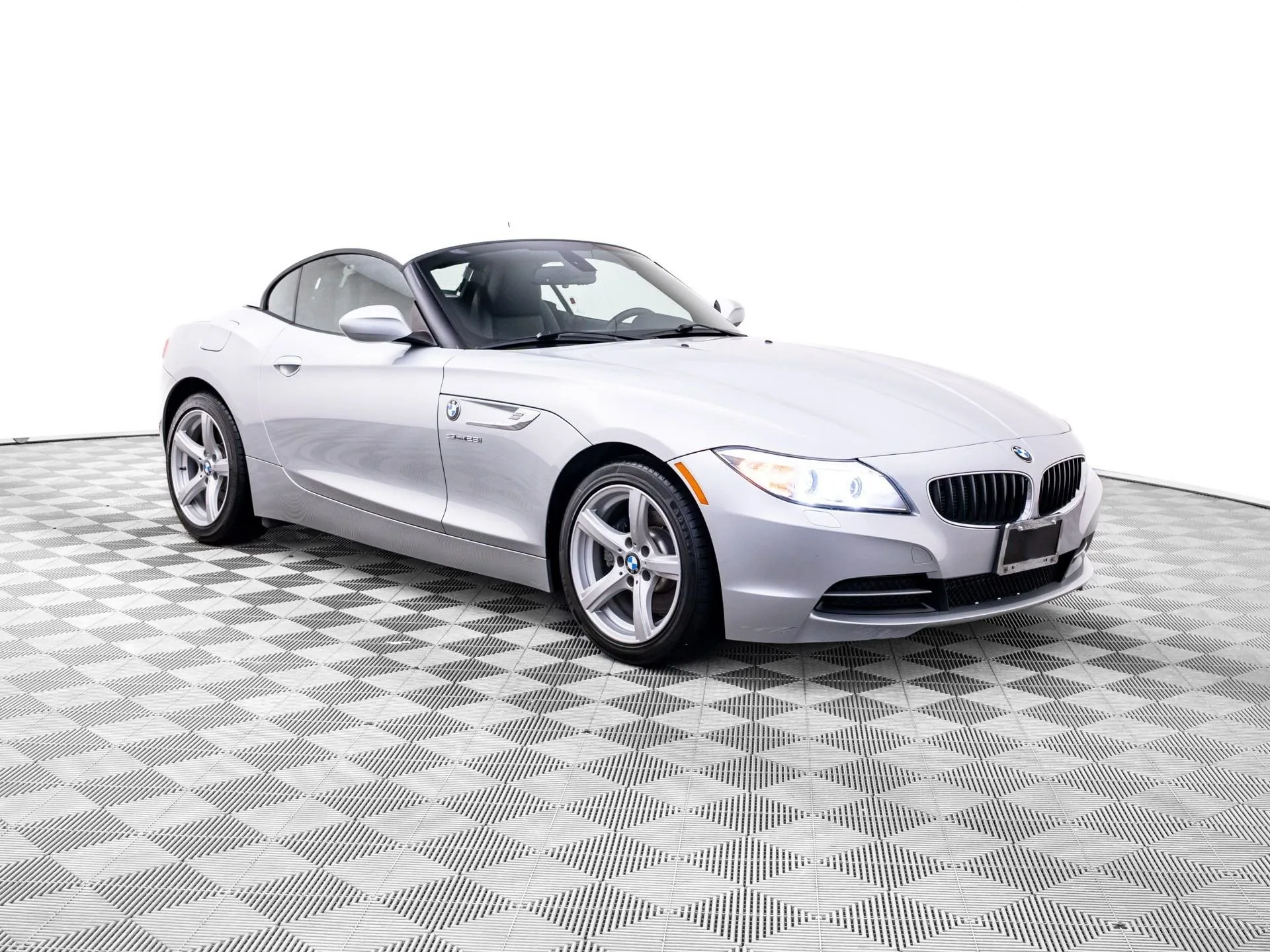 2016 BMW Z4  sDrive28i — thumbnail 6