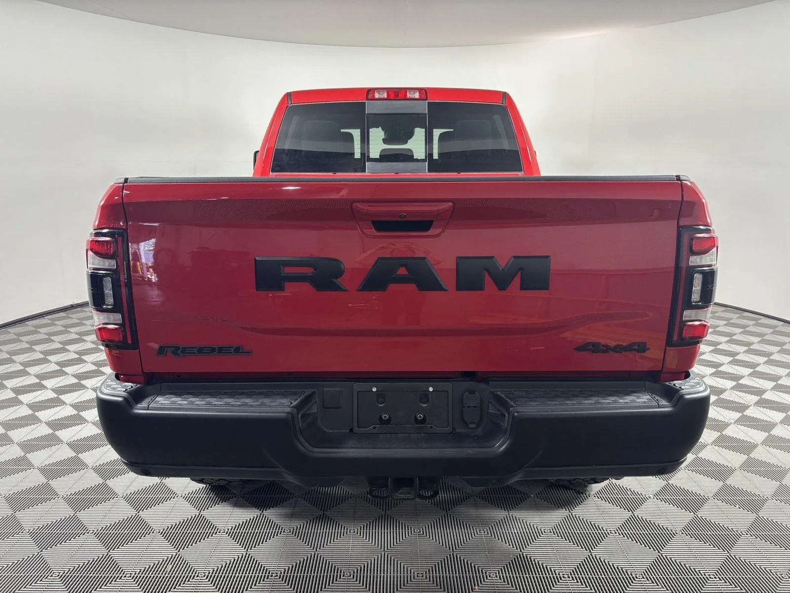 2024 Ram 2500 Rebel — thumbnail 8