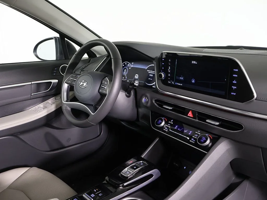 2023 HYUNDAI SONATA LIMITED FWD 4D SEDAN — thumbnail 9